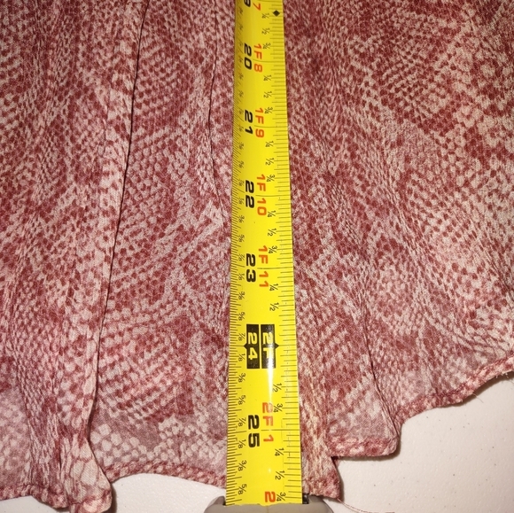 JOIE pink tassa snakeskin top - Picture 12 of 12